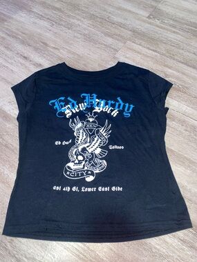 Ed Hardy Black Crop Tee with Blue & White Tattoo Graphic